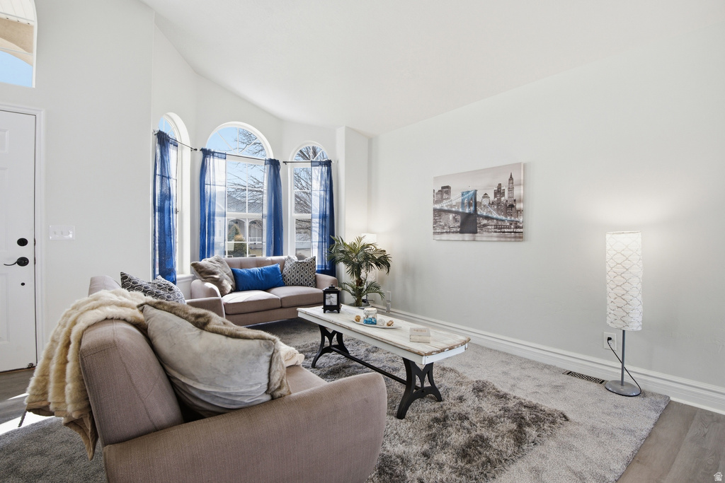 154 E COVE RD Saratoga Springs, UT 84045