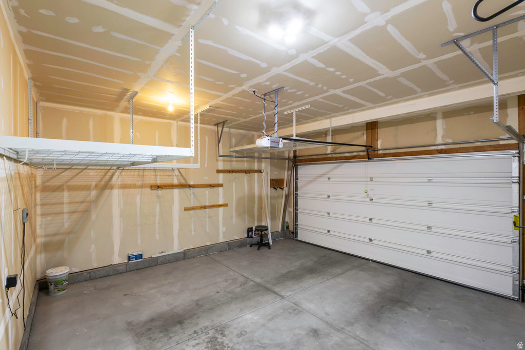 498 S PEGASUS WAY Saratoga Springs, UT 84045