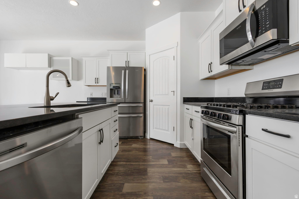 498 S PEGASUS WAY Saratoga Springs, UT 84045