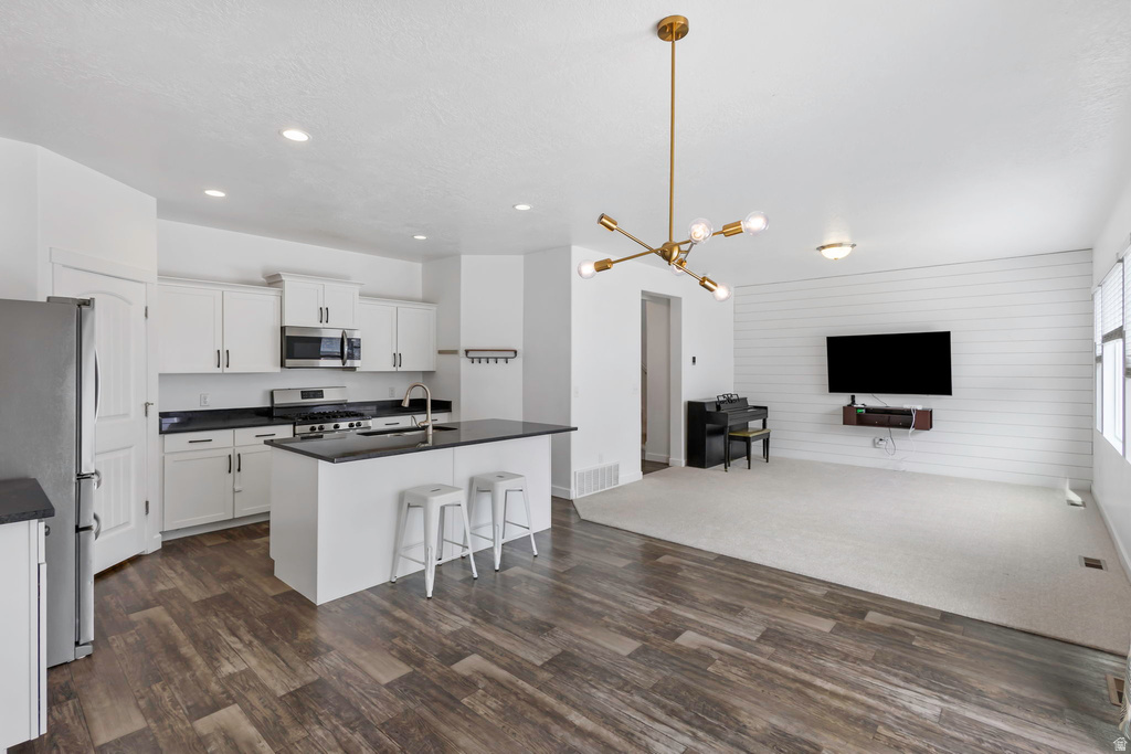 498 S PEGASUS WAY Saratoga Springs, UT 84045