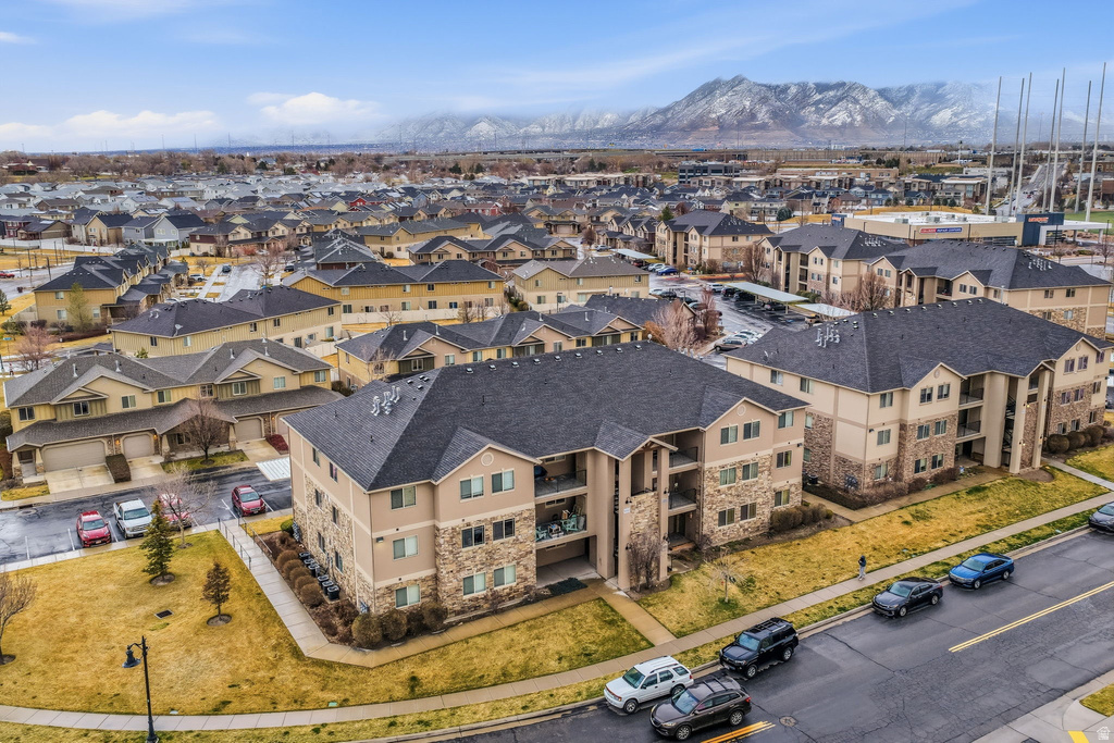 1019 W VILLAGE RIVER LN #A6 Midvale, UT 84047