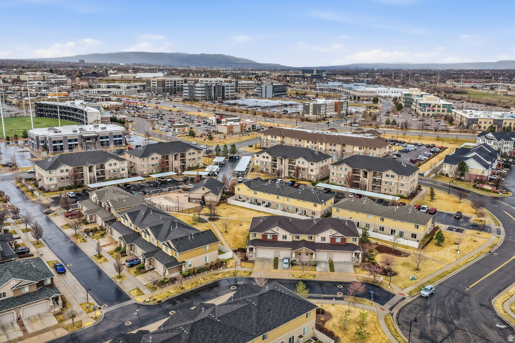 1019 W VILLAGE RIVER LN #A6 Midvale, UT 84047