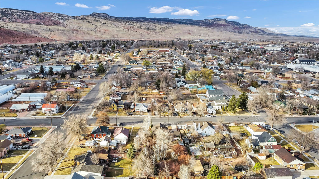 257 W 100 N Richfield, UT 84701