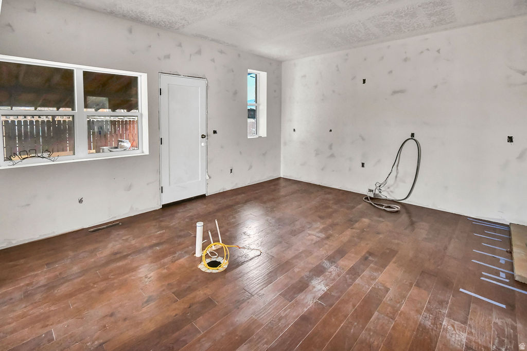 257 W 100 N Richfield, UT 84701