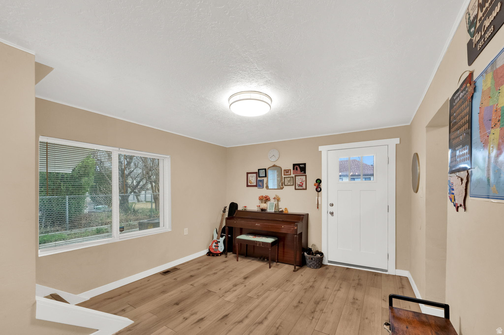 636 W 4TH AVE Midvale, UT 84047