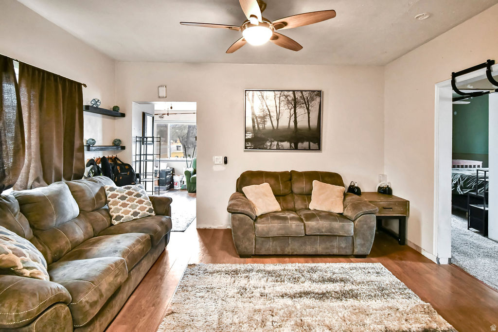 215 N MAIN ST Glenwood, UT 84730