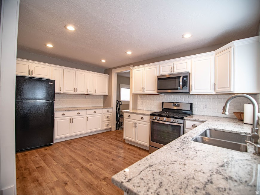 141 GARDEN RD East Carbon, UT 84520