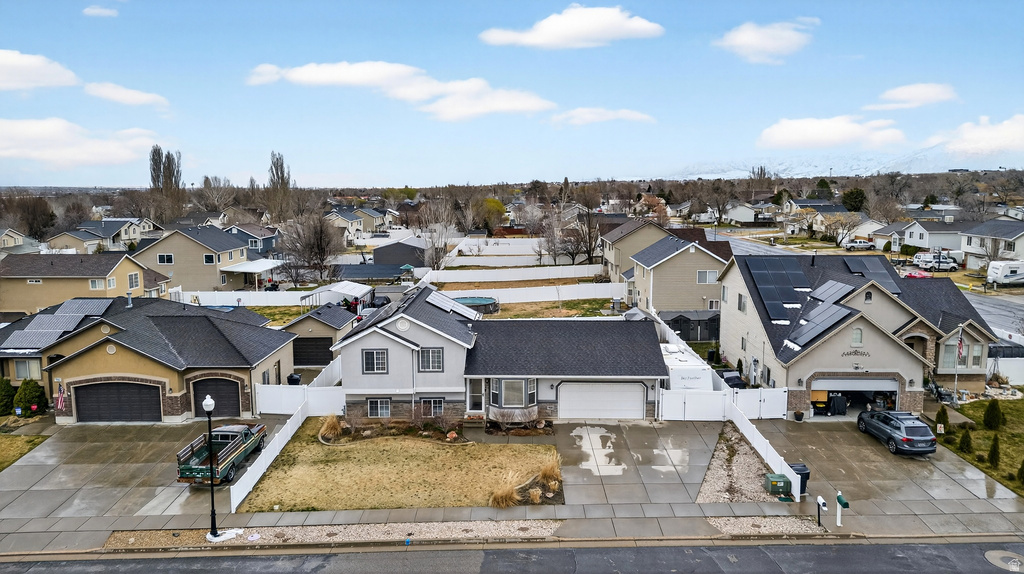 768 W 1090 N Clinton, UT 84015