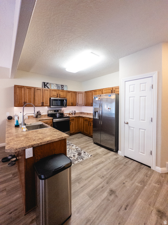 752 W CLUB OAKS DR Sandy, UT 84070