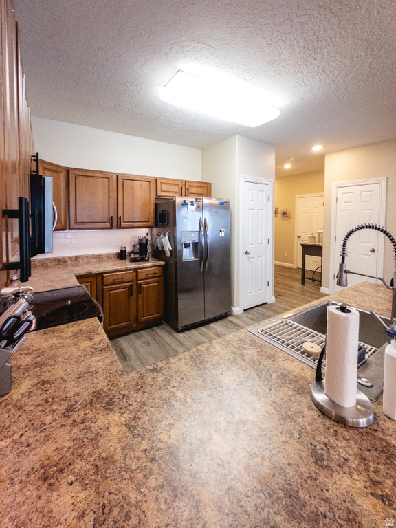 752 W CLUB OAKS DR Sandy, UT 84070