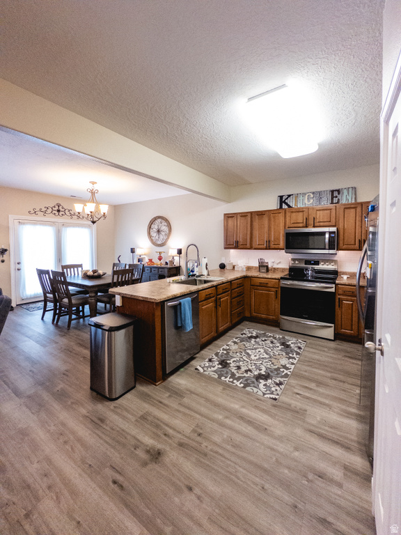 752 W CLUB OAKS DR Sandy, UT 84070