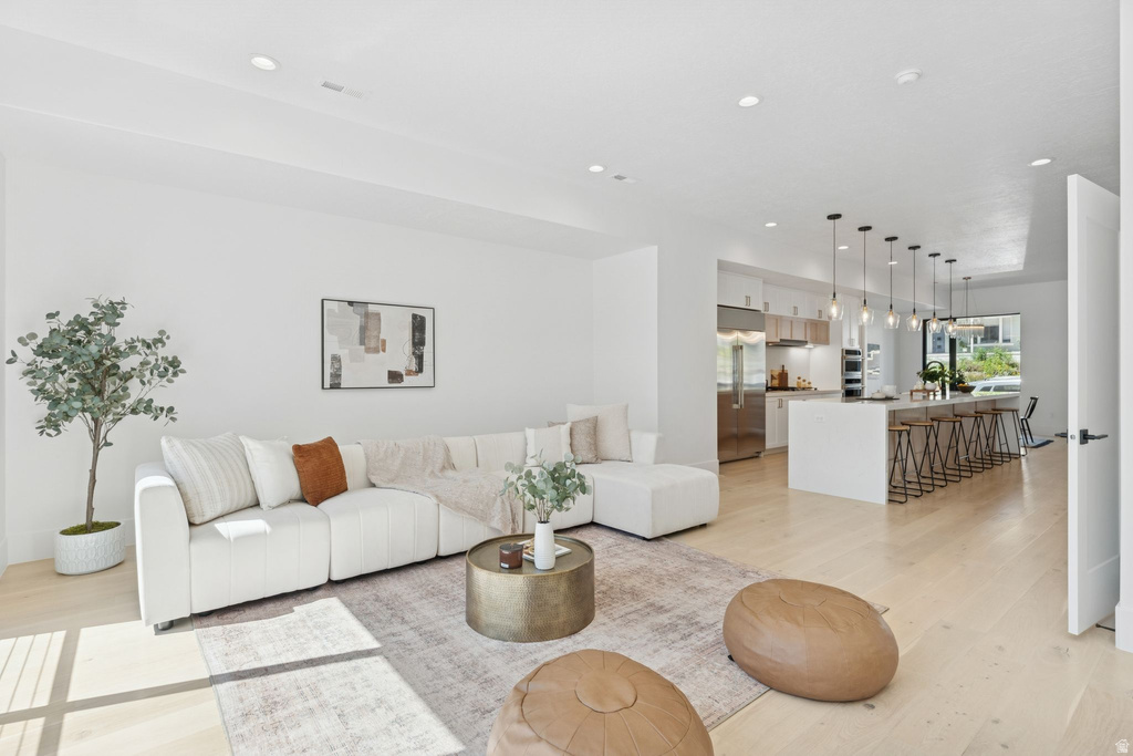 860 E 3RD AVE #4 Salt Lake City, UT 84103