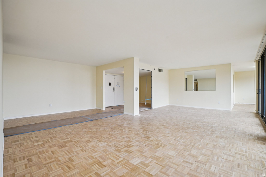 241 N VINE ST #1201E Salt Lake City, UT 84103