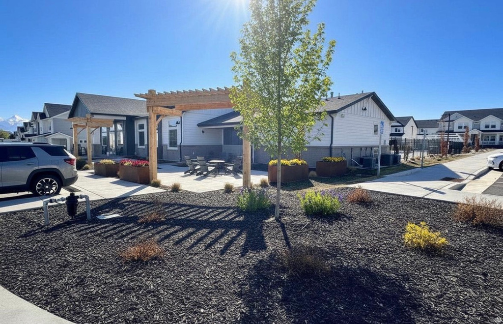 13536 S POOLE DR #E302 Riverton, UT 84096