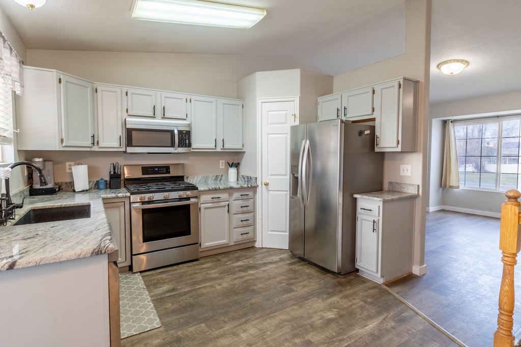 1581 N 2750 W Plain City, UT 84404