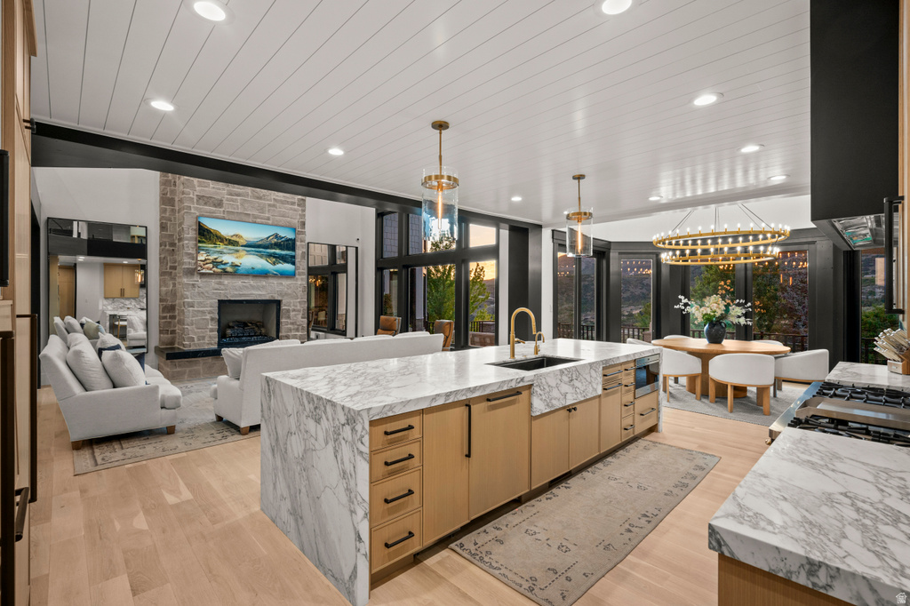 1643 E BOX ELDER DR Alpine, UT 84004