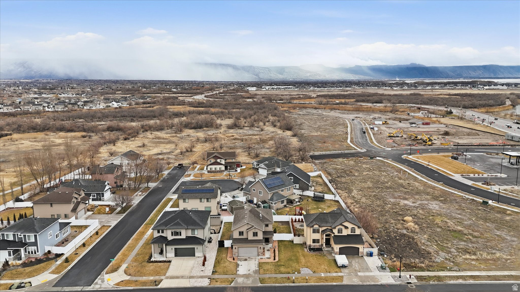 696 N DEVONSHIRE DR Saratoga Springs, UT 84045