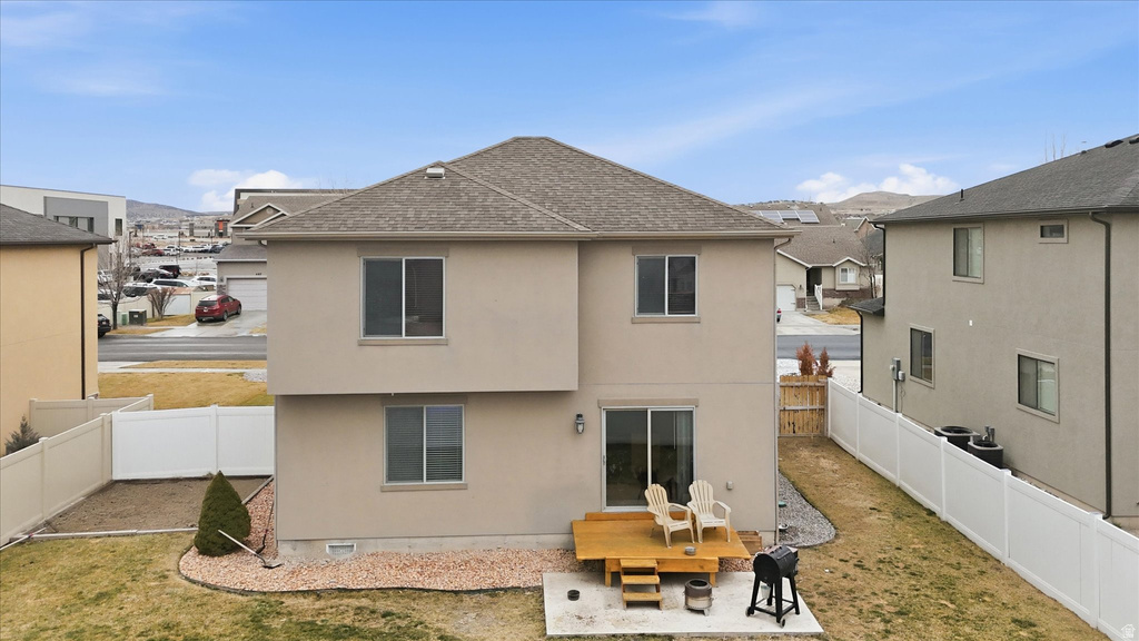 696 N DEVONSHIRE DR Saratoga Springs, UT 84045