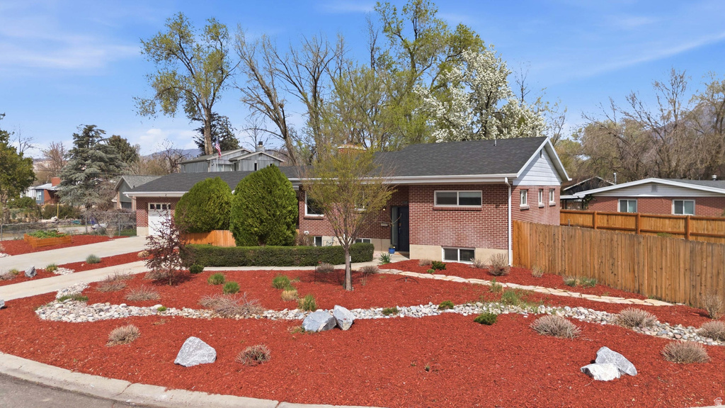 1145 E HILLVIEW DR Millcreek, UT 84124