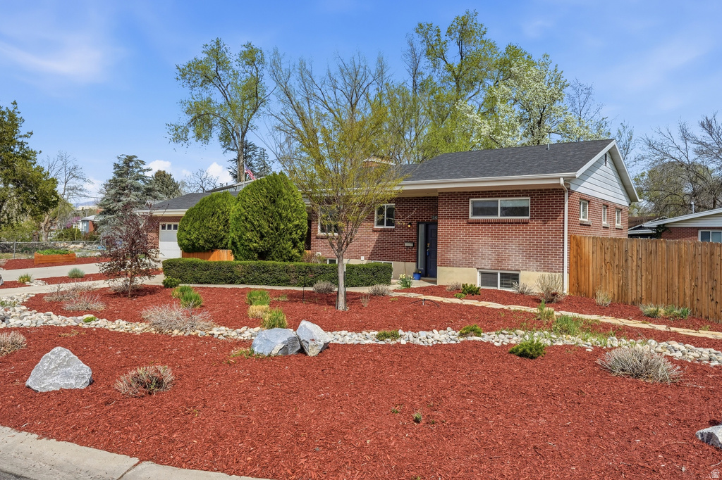 1145 E HILLVIEW DR Millcreek, UT 84124