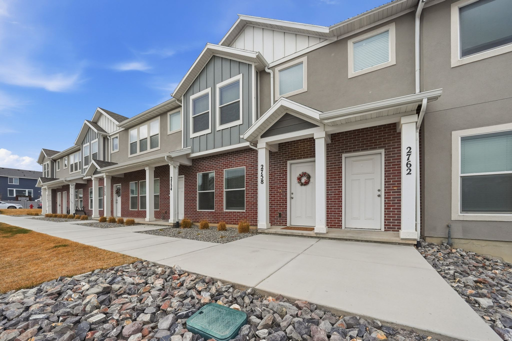 2758 E RIATA ALY Eagle Mountain, UT 84005