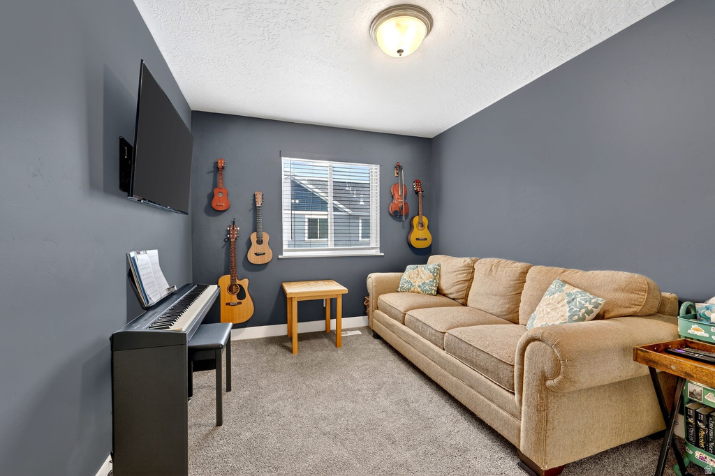 2758 E RIATA ALY Eagle Mountain, UT 84005