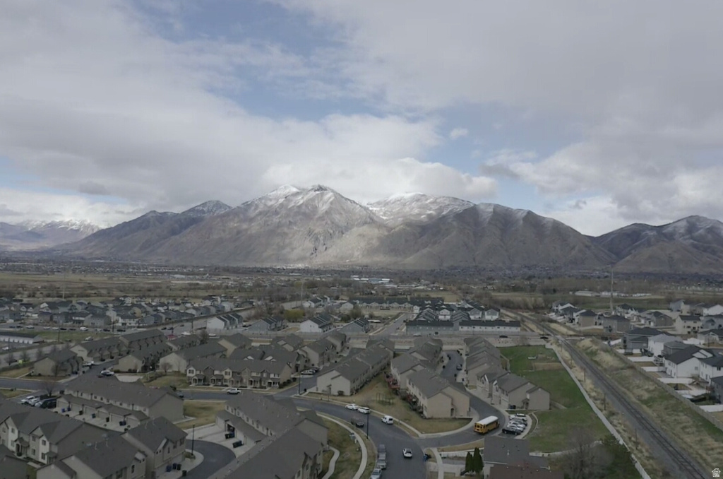 1682 E RIDGEFIELD RD Spanish Fork, UT 84660