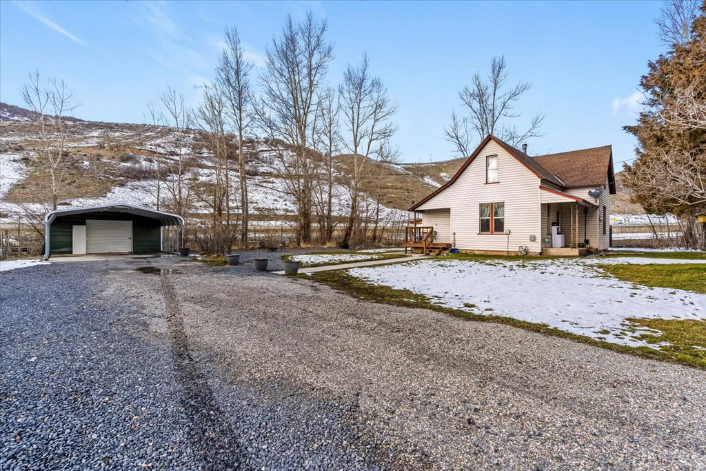 951 N MAIN ST Mantua, UT 84324