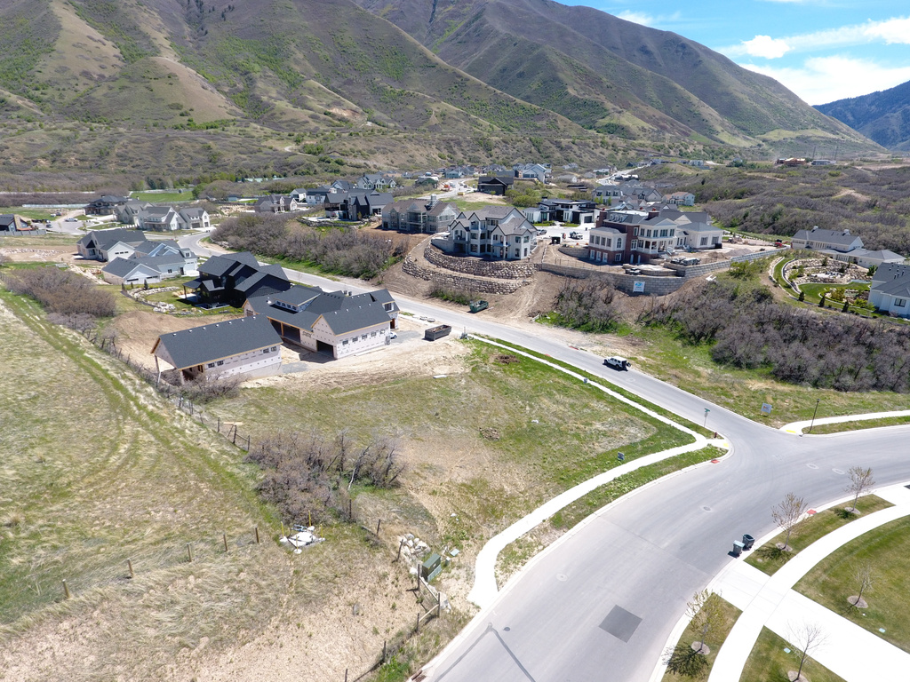 53 E TWIN HOLLOW DR Mapleton, UT 84664