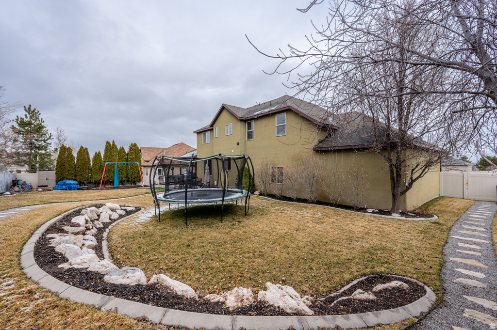 8026 S CRICKET LN West Jordan, UT 84081