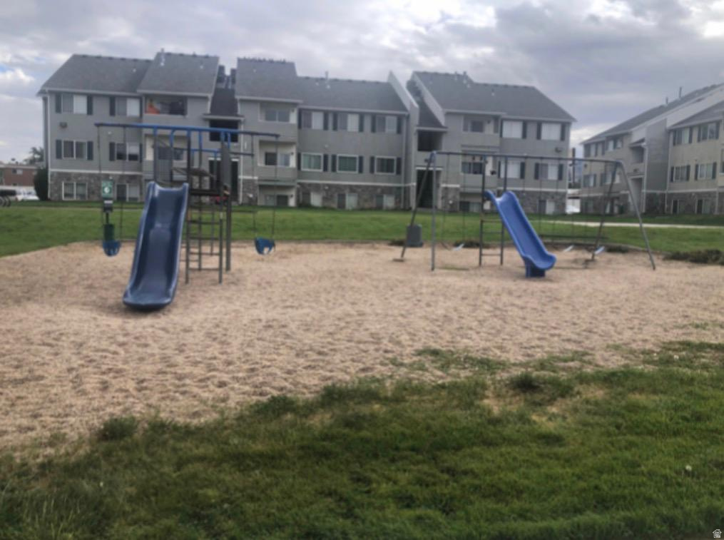 8053 W COPPERFIELD PL #11 Magna, UT 84044