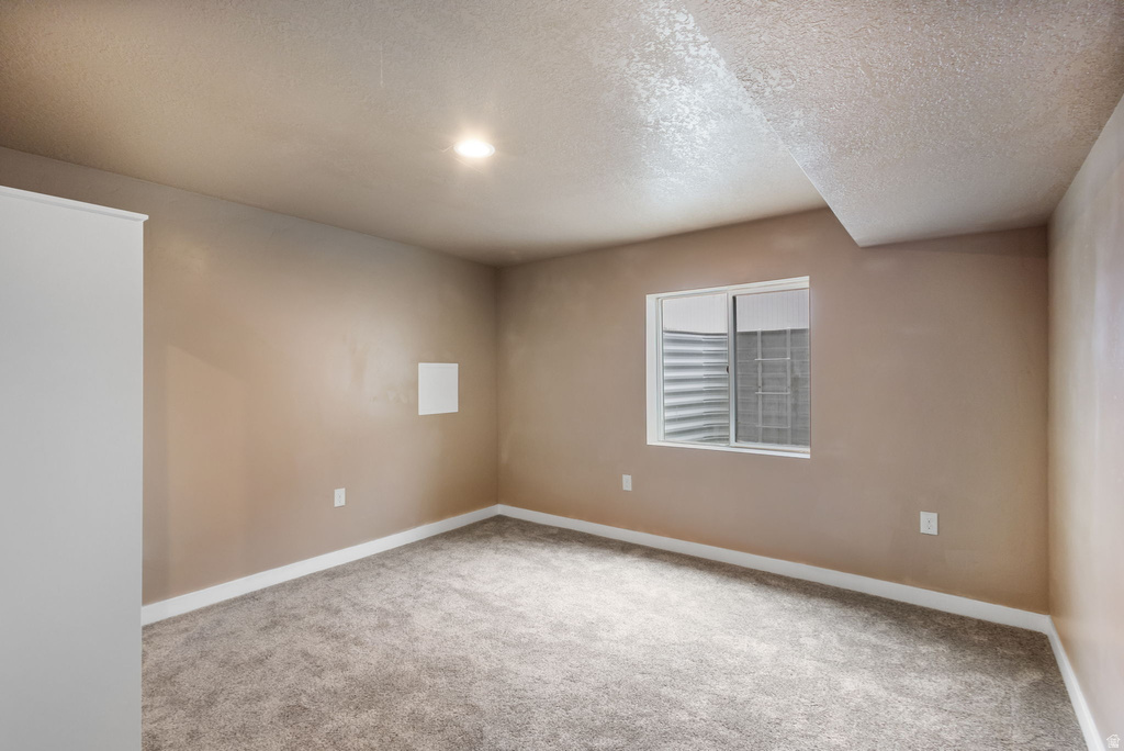 5945 N SPRING ST Stansbury Park, UT 84074