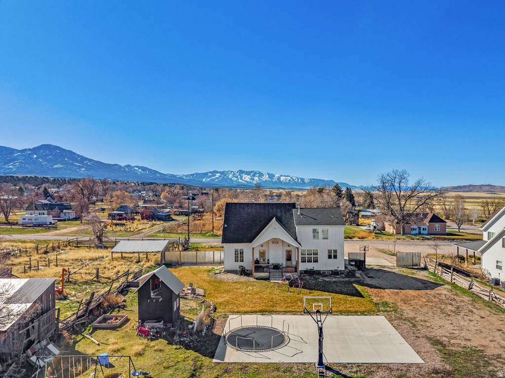 164 W 200 N Holden, UT 84636