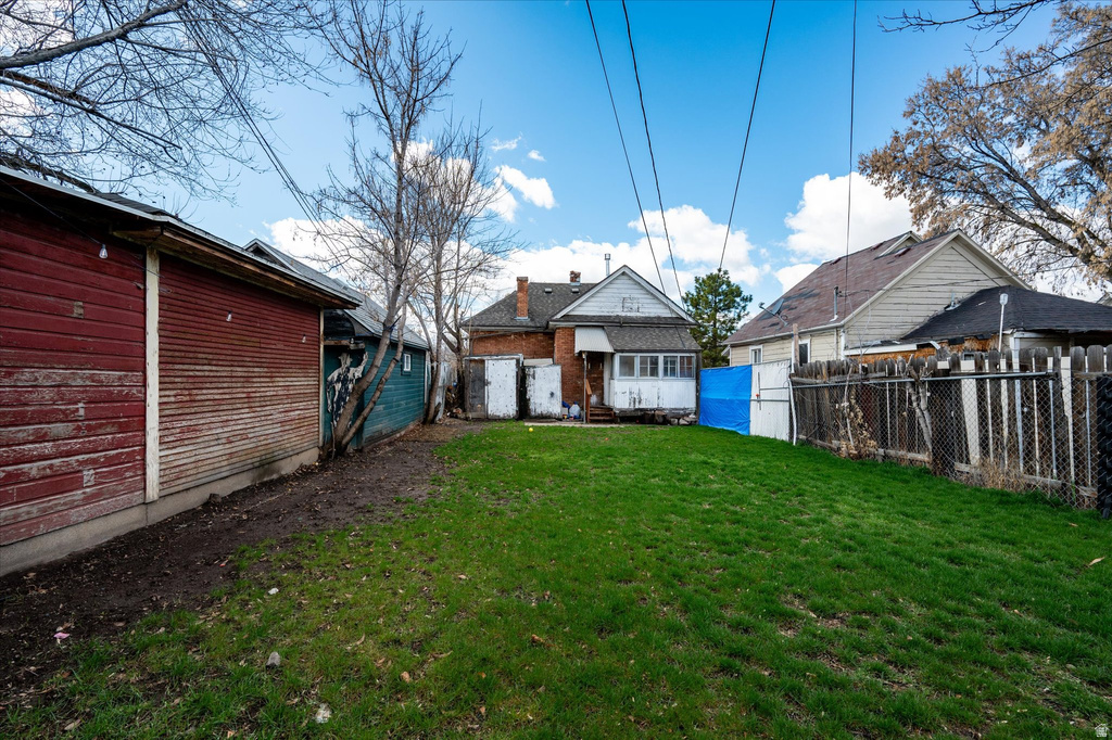 2262 MONROE BLVD Ogden, UT 84401