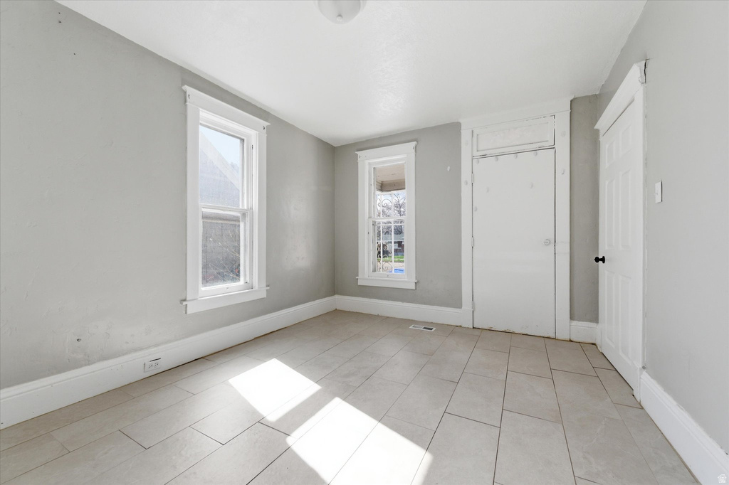 2262 MONROE BLVD Ogden, UT 84401