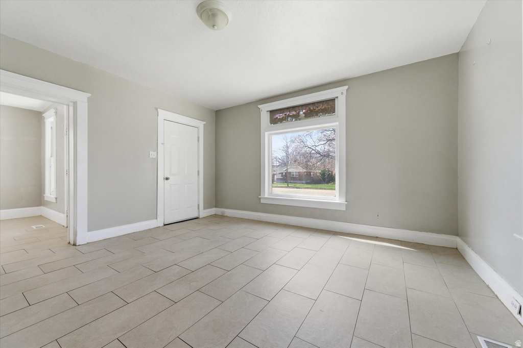 2262 MONROE BLVD Ogden, UT 84401