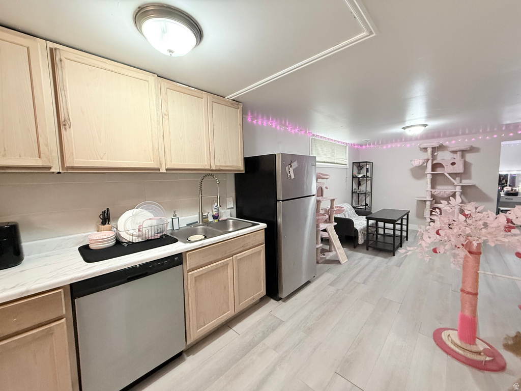 4323 W SUNNYVALE DR West Valley City, UT 84120