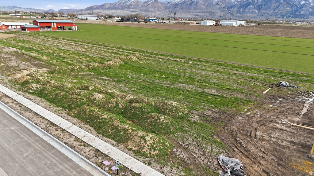 9270 N 5600 W Elwood, UT 84337