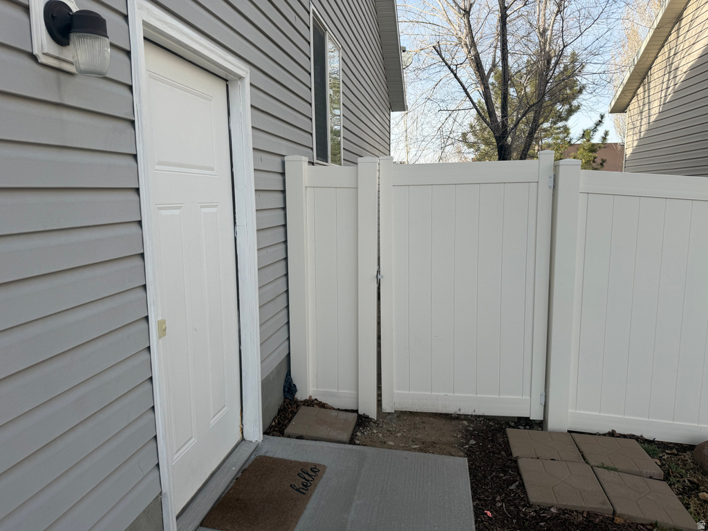 664 W 850 N Tooele, UT 84074