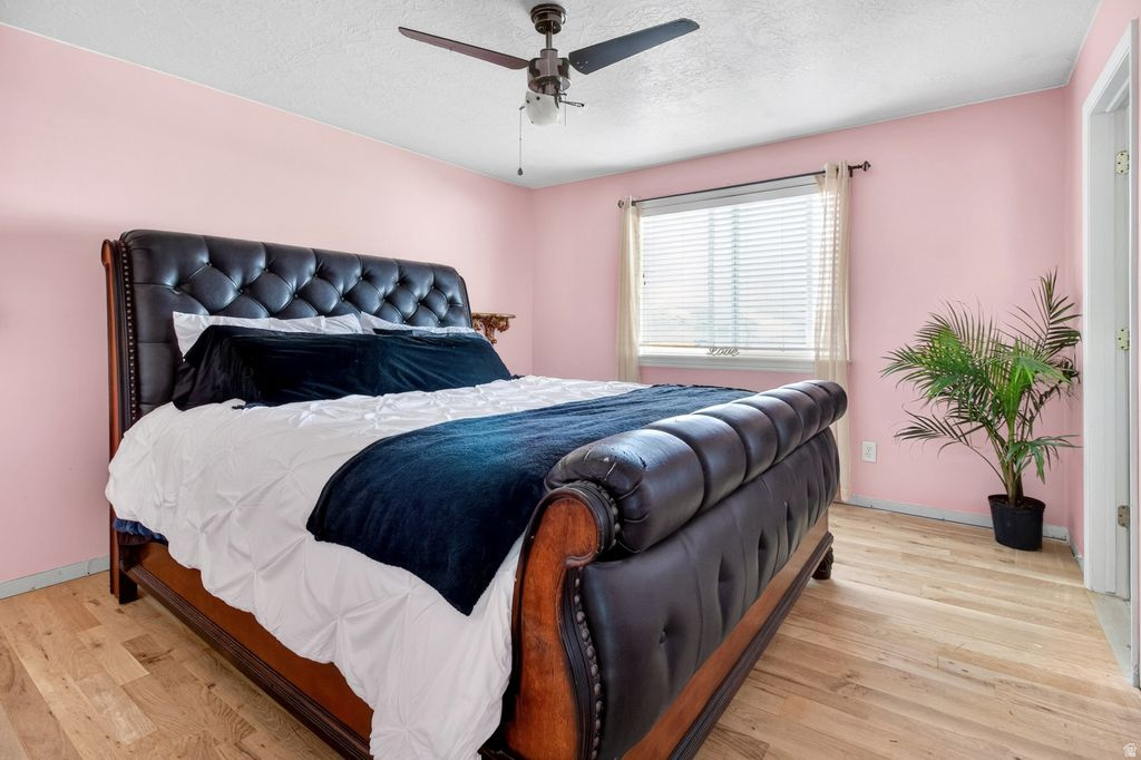 922 W 2100 S Woods Cross, UT 84087