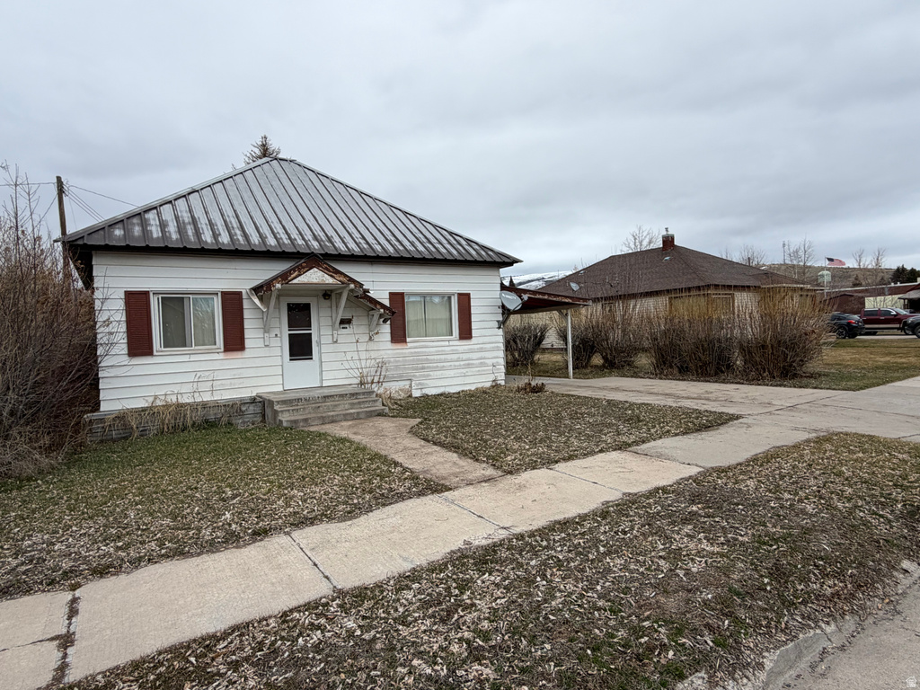 536 JEFFERSON ST Montpelier, ID 83254