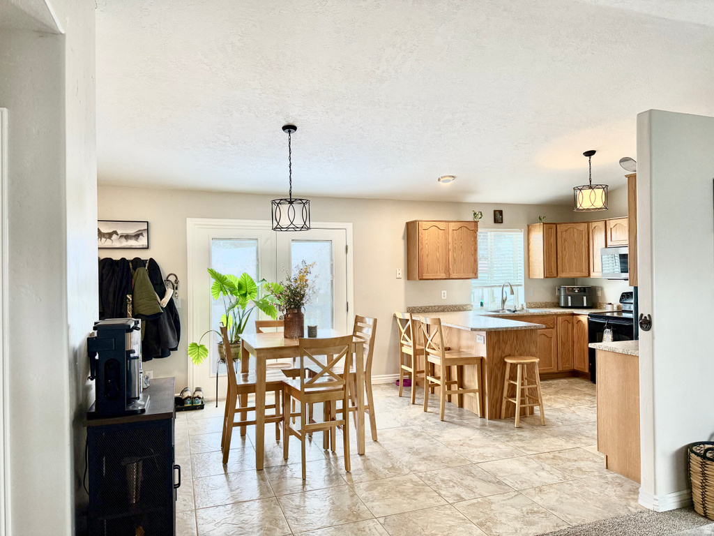 13877 S 2200 W Bluffdale, UT 84065