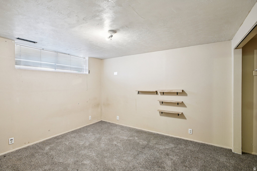 10941 S MILL CANYON DR Sandy, UT 84094