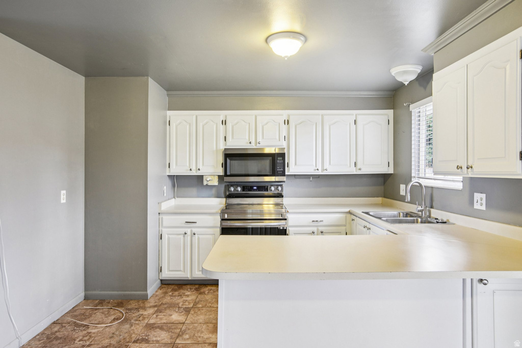 10941 S MILL CANYON DR Sandy, UT 84094