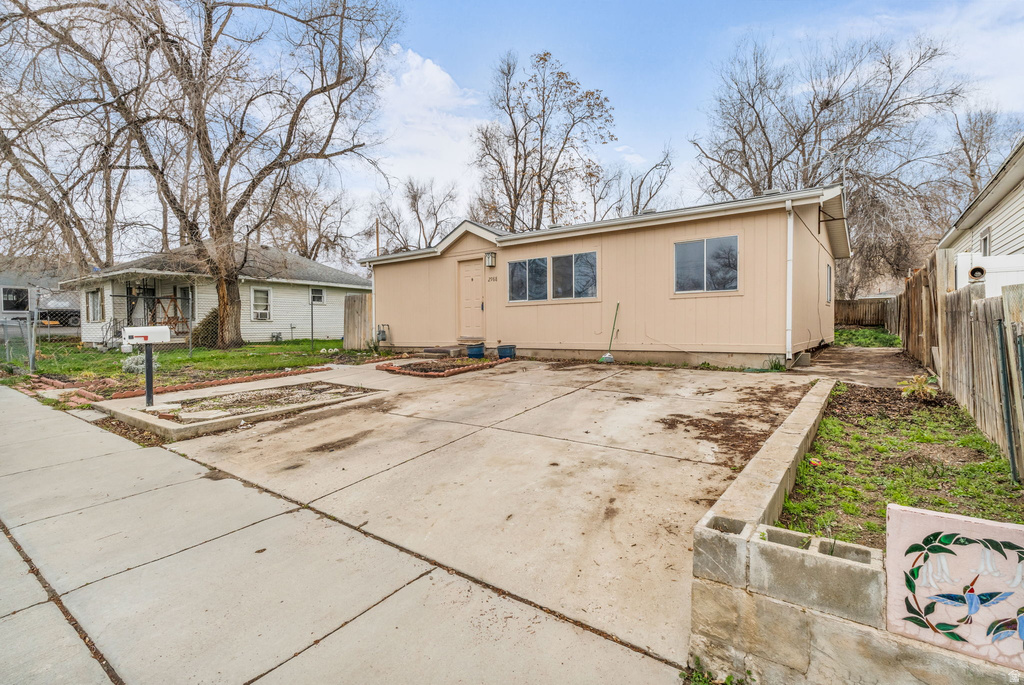 2988 S 8950 W Magna, UT 84044