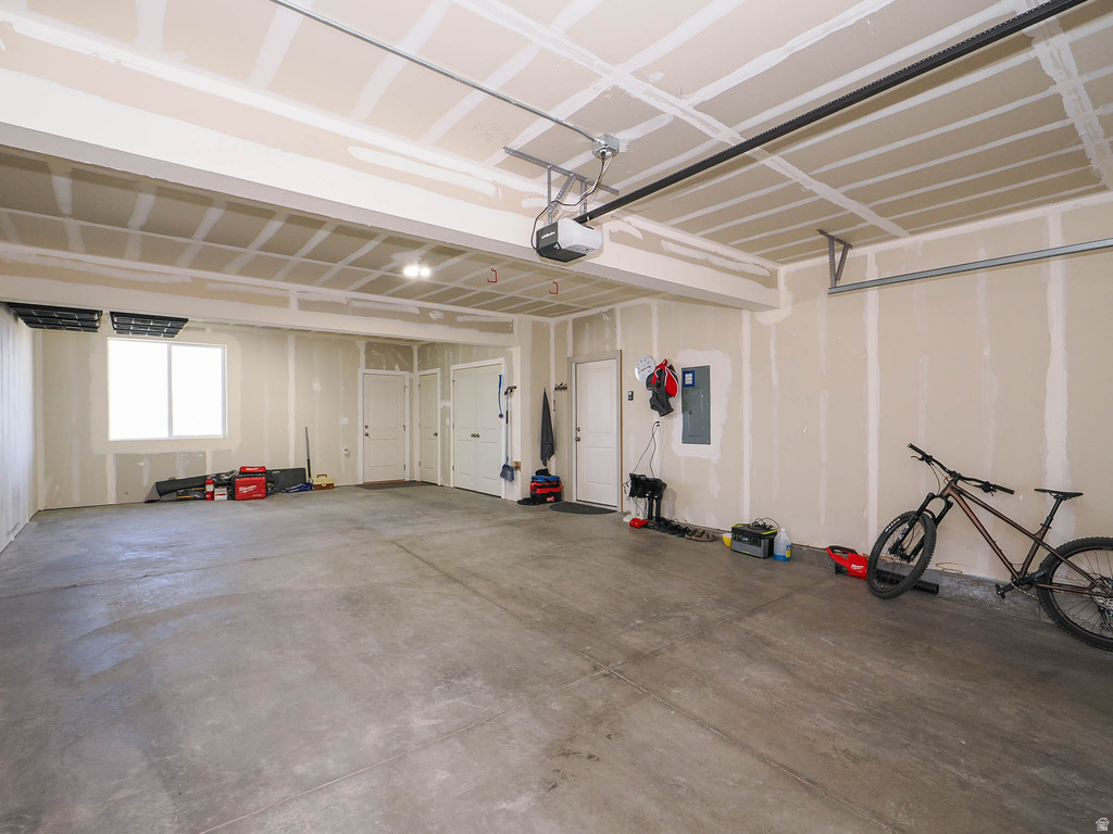 699 E RYEGRASS DR Eagle Mountain, UT 84005