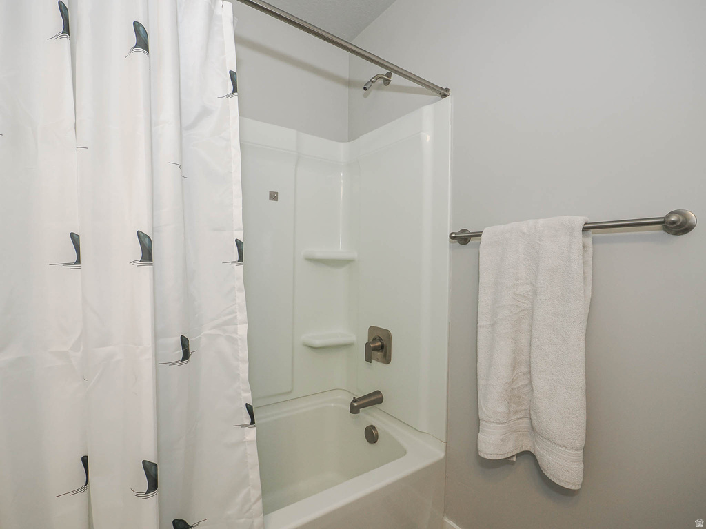 699 E RYEGRASS DR Eagle Mountain, UT 84005