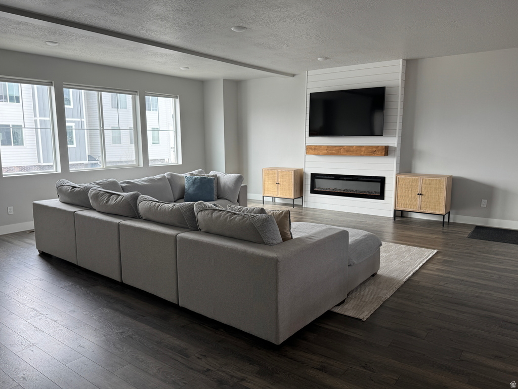 699 E RYEGRASS DR Eagle Mountain, UT 84005