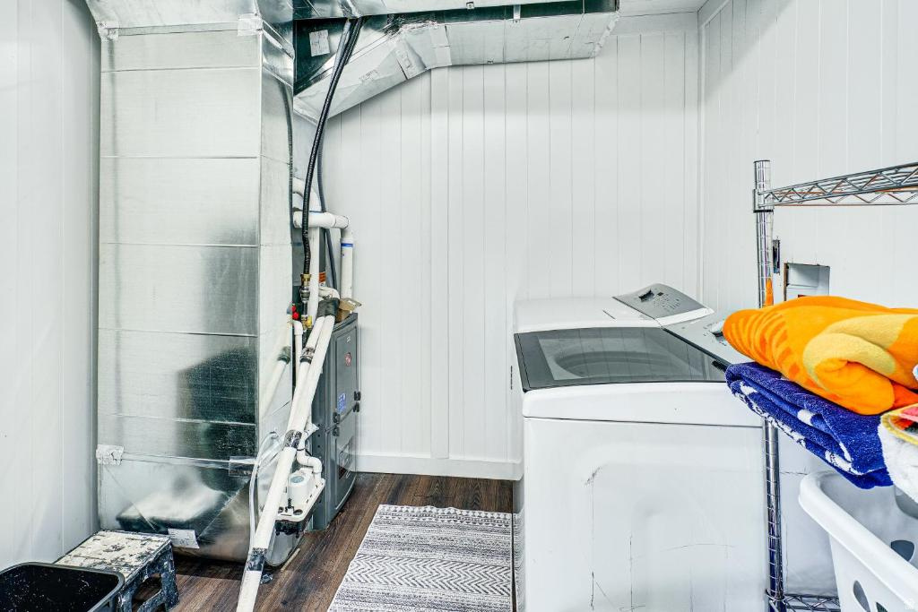 71 S 200 ST Midway, UT 84049