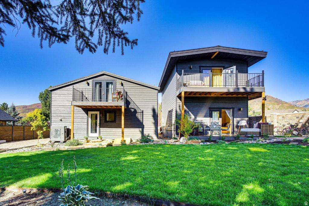 71 S 200 ST Midway, UT 84049